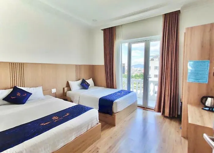 Huy đạt Khách sạn *